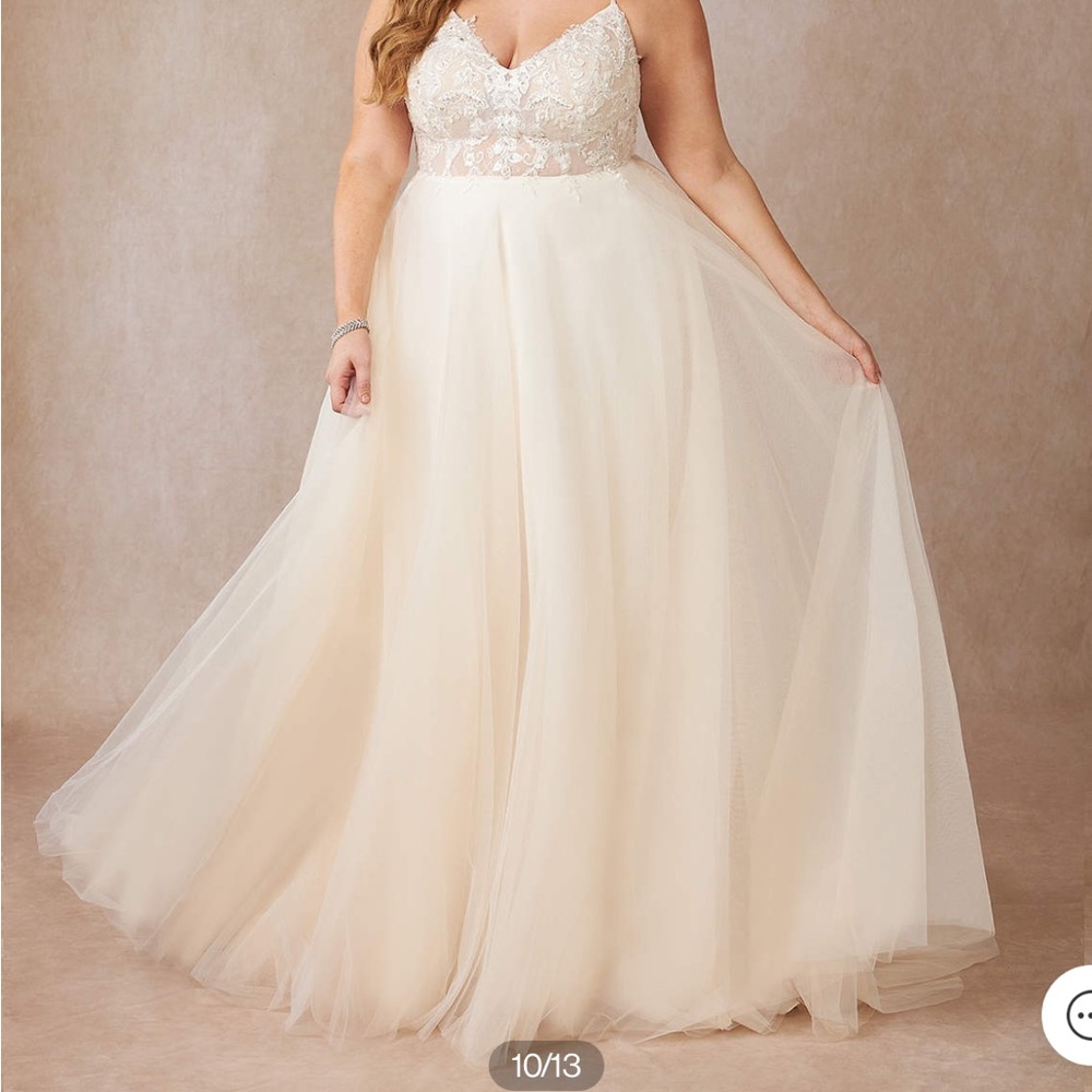 Azazie Tatiana NWT wedding dress - Picture 10 of 13